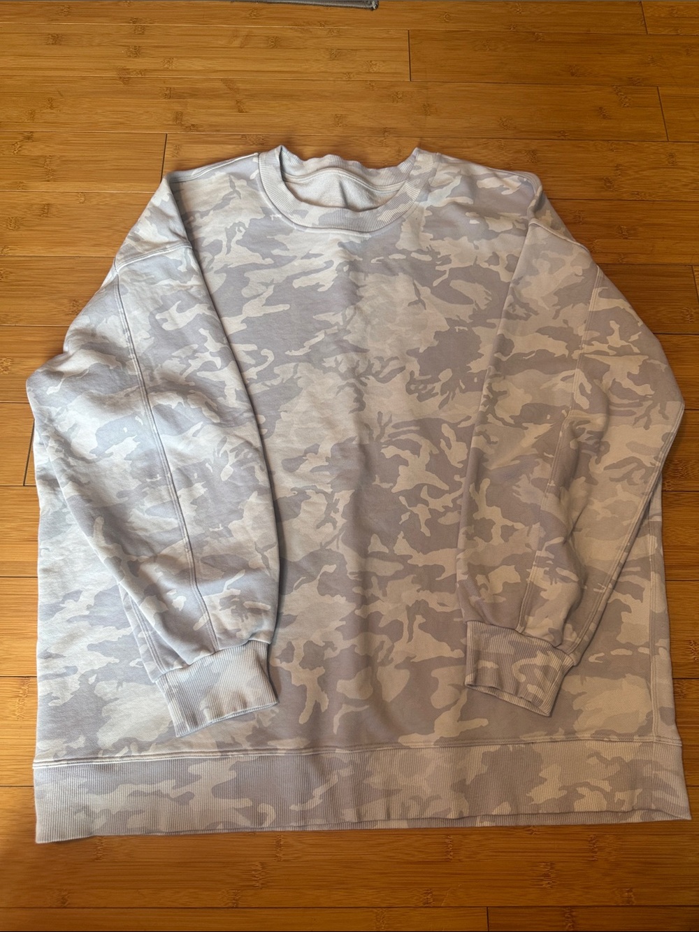 lululemon athletica Crewneck Sweater - Light Gray Camo